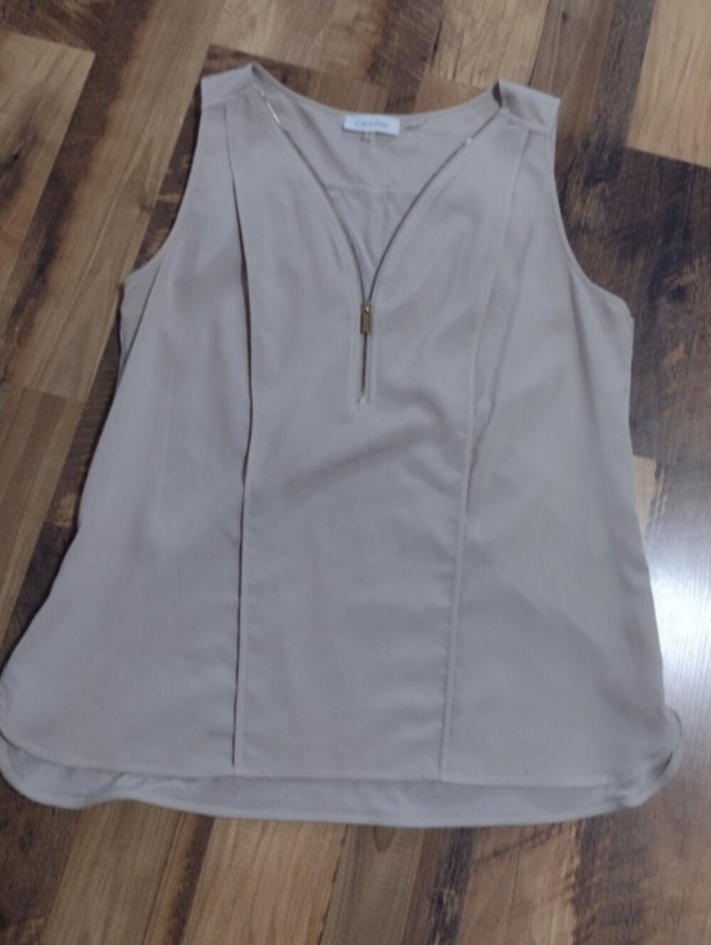 Calvin Klein Sleeveless Top Size Medium